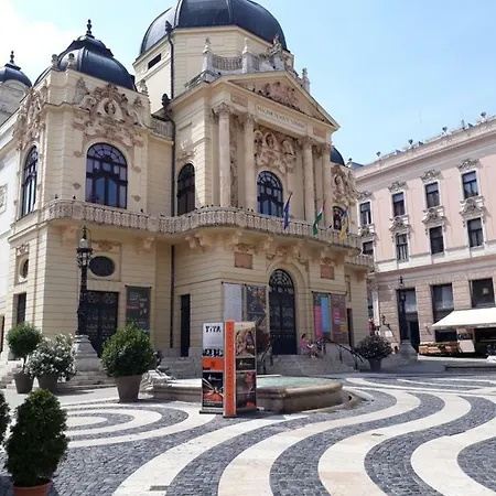 Sunny Center Pécs